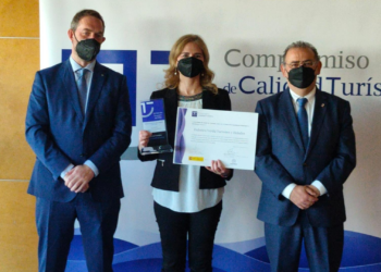 Federico Verdú, Turrones y Helados, gana en Fitur el primer Premio SICTED 2022 como Servicio Turístico