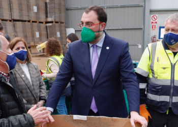 Barbón espera que se depuren responsabilidades en Vauste, «caiga quien caiga»