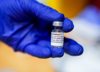 Los asturianos podrán vacunarse sin cita previa de lunes a viernes a partir de hoy