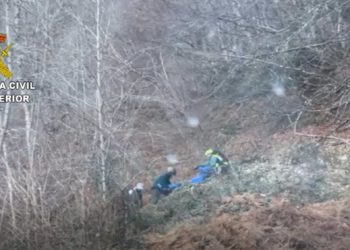 Imágenes del rescate en Redes. Fotografía cedida por la Guardia Civil