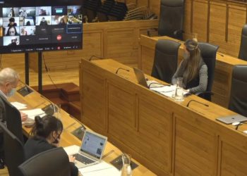 «He mantenido todo, no he cambiado nada», afirma la alcaldesa sobre la fallida propuesta del grado de Deporte