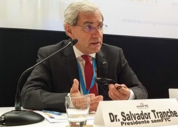 Fallece a los 65 años el médico Salvador Tranche, referente de la Atención Primaria en Asturias