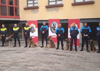 La Unidad Canina de Gijón, referencia en detección de drogas y defensa