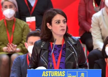 «La Asturias orgullosa de sí misma la levantamos nosotros», afirma Adriana Lastra (PSOE)