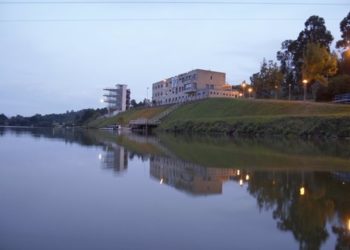 El Principado cede la gestión del Centro de Tecnificación de Trasona a la Federación Asturiana de Piragüismo