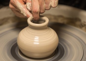 Cultura protege el último taller de alfarería de Faro