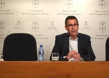 El diputado regional de Cs Armando Fernández, suspendido temporalmente de militancia