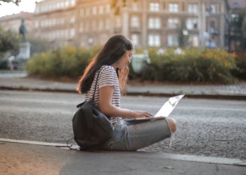 Isabel Viña, nombrada Defensora Universitaria