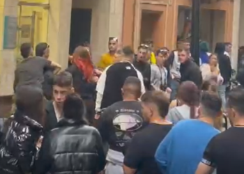 Vídeo | Una paliza en San Bernardo termina con un joven con la mandíbula rota