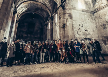 Galería | Antiguas trabajadoras de Tabacalera visitan la obra de remodelación del edificio