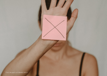 El personal municipal asiste a una jornada formativa sobre discriminación, intolerancia y delitos de odio