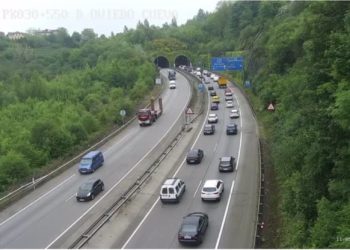 Fallece un motorista de 48 años en la ronda de Oviedo tras sufrir un accidente