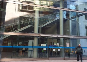 Juzgan a siete jóvenes por una pelea en la Plaza del Riego de Oviedo en marzo de 2019