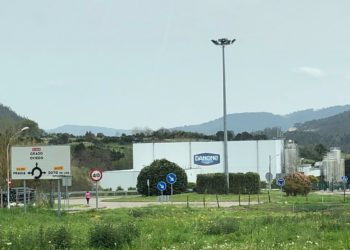 «Creemos que la fábrica tiene futuro», afirma Lanero (UGT) sobre Danone