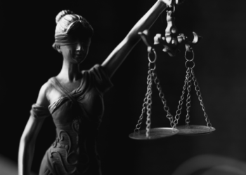 Juzgan a un acusado de abusar sexualmente de una mujer a la que alquiló una habitación en su casa de Oviedo