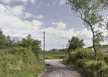 Una colisión frontal deja cuatro personas heridas en Luanco