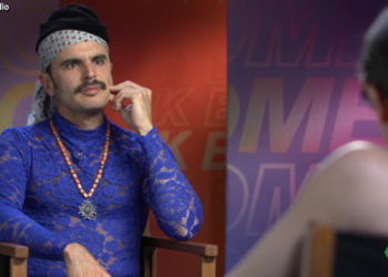 Rodrigo Cuevas: “La gente se está dando cuenta de lo divertido que es el folclore”