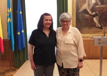 El Ayuntamiento recibe a la cooperante española que fue detenida por Israel