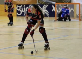 Toca remontada: El Telecable Hockey pierde 2-1 en el primer partido de la final de liga