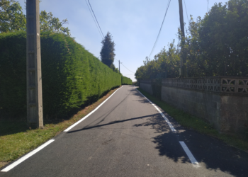 Se finaliza la pavimentación del Camín del Villar en San Andrés de los Tacones