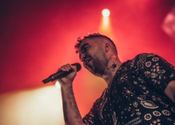 FOTOS | La «familia» de Beret revienta Metrópoli en un concierto lleno de energía y buen rollo