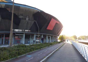 El Ayuntamiento reordenará el aparcamiento de El Molinón