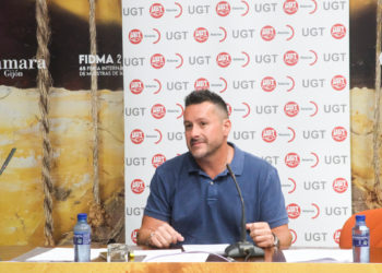 Javier Fernández (UGT): «La única manera de salir de esta crisis es incentivar el consumo y subir los salarios»