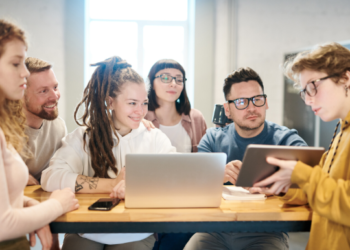 Comercio online, ciberseguridad, o atención al cliente: Consulta los cursos del Programa Competente para mejorar tu empleabilidad