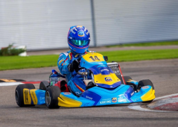 Alonso se pasea por Oviedo tras anunciar su fichaje por Aston Martin