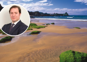 Vox Asturias lamenta el fallecimiento del gijonés Juan Fernández, candidato del partido al Senado