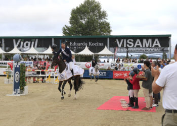 El asturiano Gerardo Menéndez triunfa en la Liga Nacional de Saltos