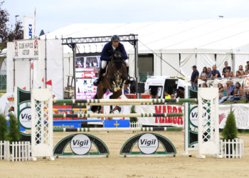 El asturiano Gerardo Menéndez triunfa en la Liga Nacional de Saltos