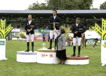 Récord de asistencia para presenciar la victoria de Kersten tras un emocionante desempate