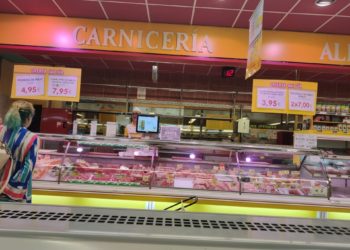 UCCL denuncia que Alimerka utiliza la leche como «producto reclamo»