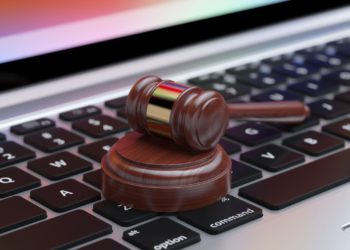 Queda desierta la subasta de una parcela junto al Alcampo