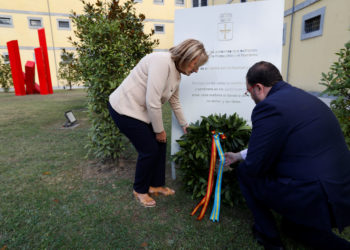 Barbón: «Las mujeres y las personas homosexuales continúan siendo el primer objetivo de la reacción totalitaria»