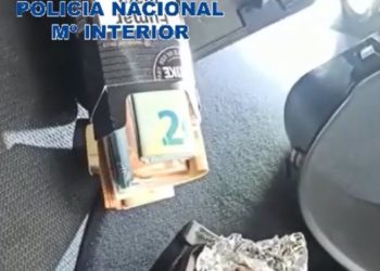 Detenido por tráfico de drogas al encontrar en su vehículo sustancias estupefacientes