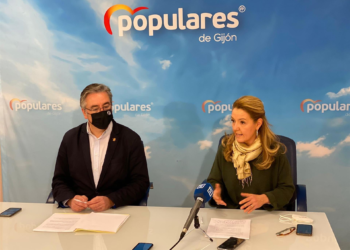 Pablo González (PP) cree que Teresa Mallada «cumple muchos requisitos para ser una buena candidata y una buena presidenta de Asturias»