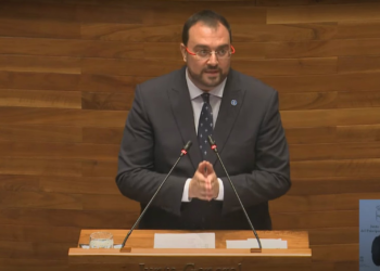 Barbón cree que la victoria de Meloni en Italia es «responsabilidad de los partidos tradicionales, incapaces de representar los problemas reales de la gente»