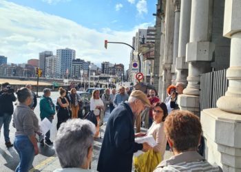 La FAV llama a la movilización tras el anuncio de los Presupuestos para Gijón