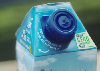 A vueltas con el nuevo tapón de La Central: el truco definitivo para abrirlo (a la primera)