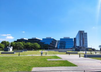 El Sespa citará por teléfono a población de riesgo para vacunarla simultáneamente contra la COVID-19 y la gripe