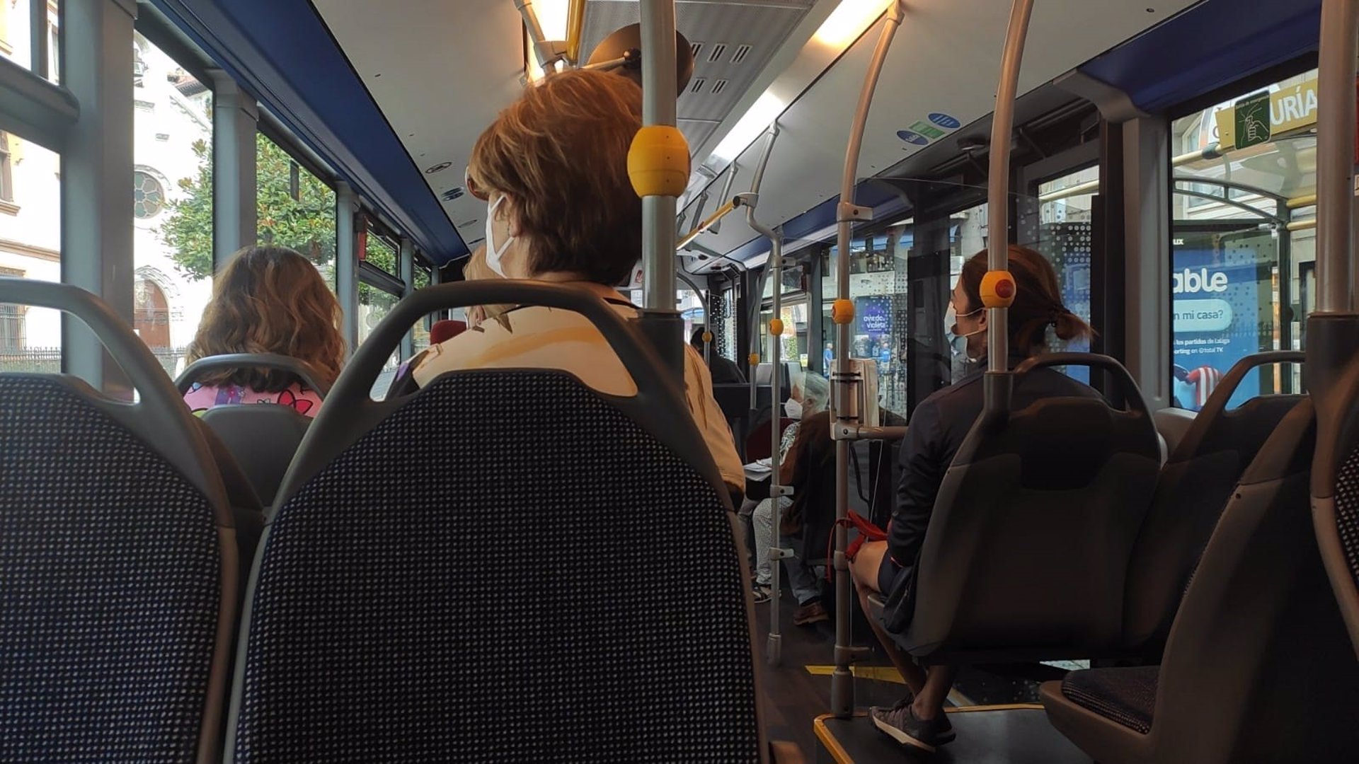 Detenido un hombre de 75 años por abusar sexualmente de dos mujeres el  autobús urbano de Oviedo - miGijón