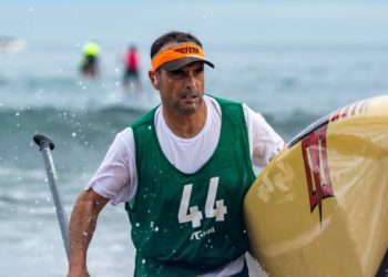 Los gijoneses vencen en el paddlesurf
