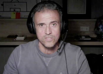 Luis Enrique: «¡Streamers del mundo, apartaros que voy cuesta abajo y sin frenos!»