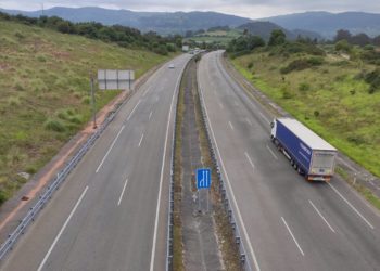 Un fallecido y ocho heridos leves en los 65 accidentes registrados el puente de Todos los Santos