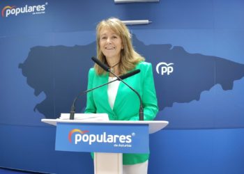 Gázquez (PP) responde a Barbón que a los votantes del PP «jamás se les ocurriría votar» al PSOE asturiano