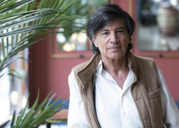 Carlos López Otín dejará Asturias para vivir una estancia de investigación en Francia