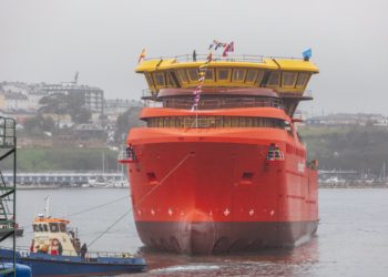 Astilleros Gondán de Castropol bota un nuevo buque para la puesta en marcha de parques eólicos marinos