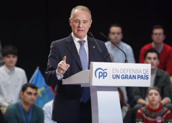 Canga (PP) se postula como alternativa al PSOE, que no ha hecho «nada» para solucionar los problemas de Asturias